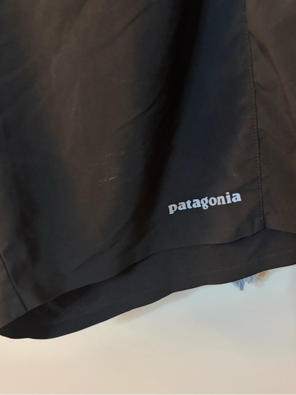 Patagonia Black Shorts Men’s Large - Picture 4 of 6